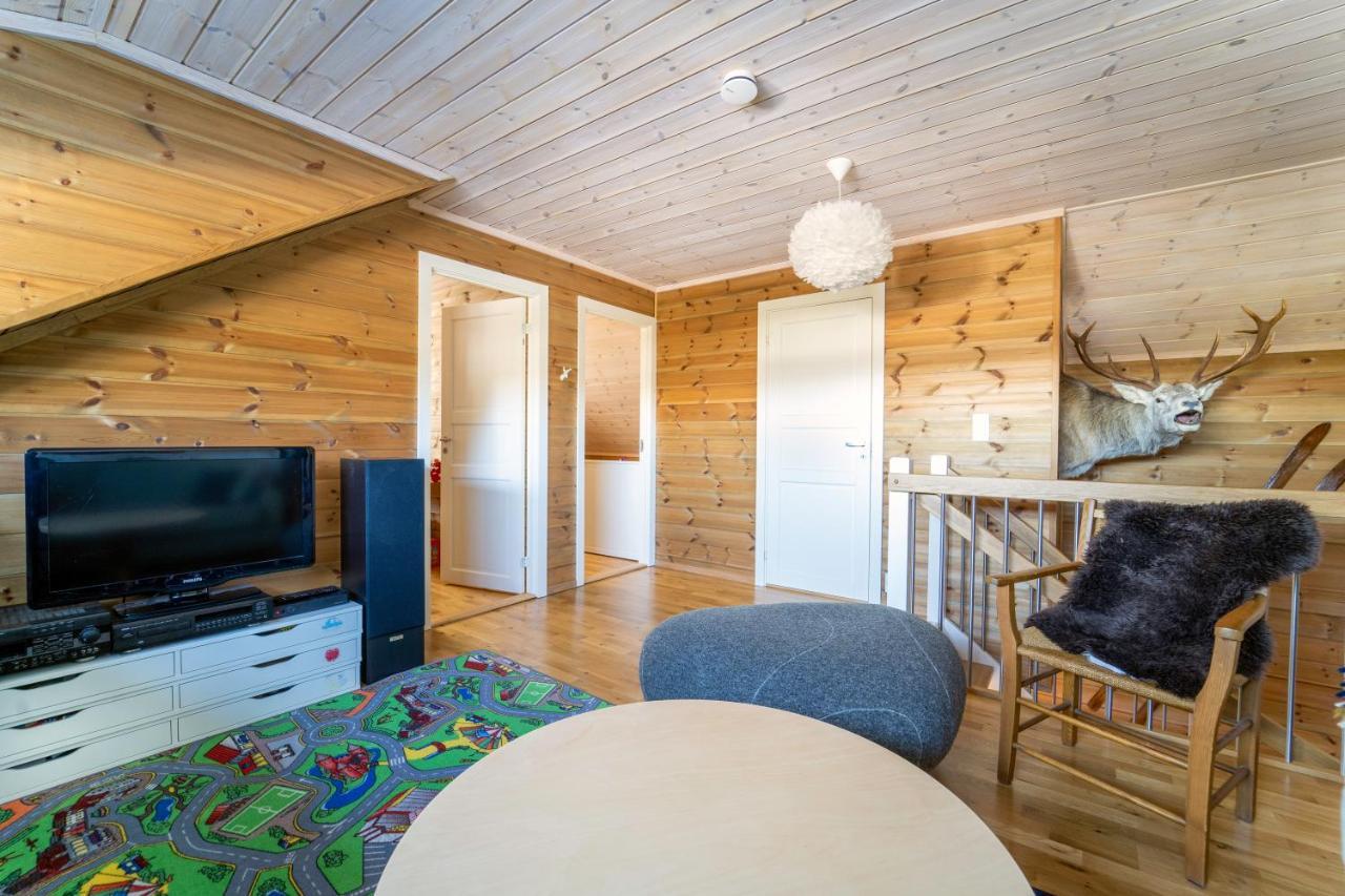 Tjorhom Three-Bedroom Holiday Cottage מראה חיצוני תמונה