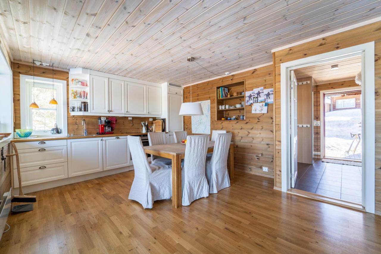 Tjorhom Three-Bedroom Holiday Cottage מראה חיצוני תמונה